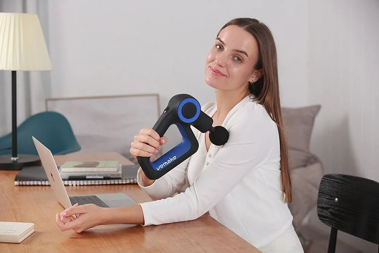 handheld massage gun(001)